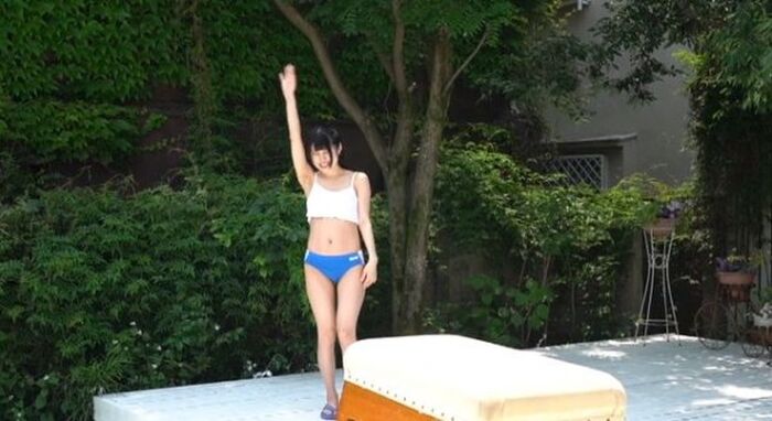 笑顔がカワイイ新人teenアイドル前田ちさと、同性相手から乳首やマ●コを攻められビクついてしまうww 18th image