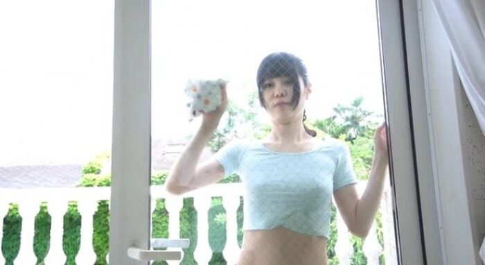 笑顔がカワイイ新人teenアイドル前田ちさと、同性相手から乳首やマ●コを攻められビクついてしまうww 24th image