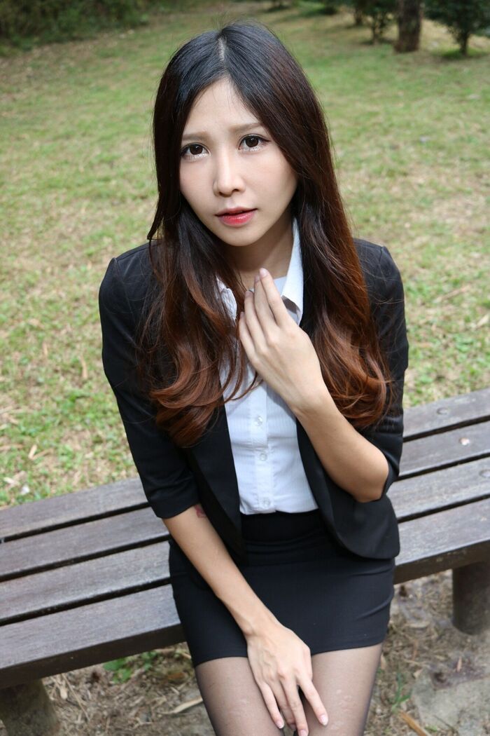 [嫩] Zooey,Ol. University of 黑絲 Thighs Photo Collection 32th image