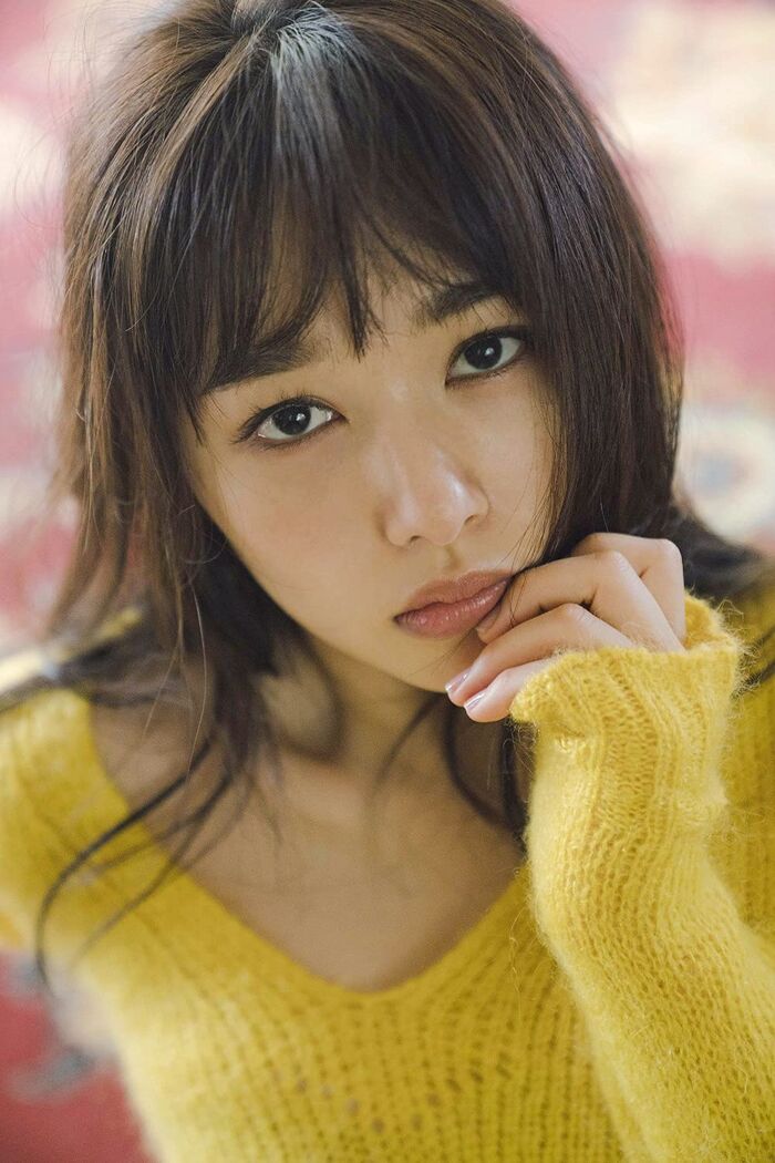 【Image】Sakurai Hinako, boldly show off the cleavage! 1 overall in the 2022 calendar book! Unveil an adult side in the costume that attacked! 5th image