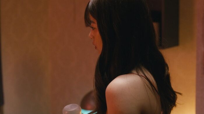 The scene where Baba Fumika is attacked by customs is erotic www Part 2 25th image