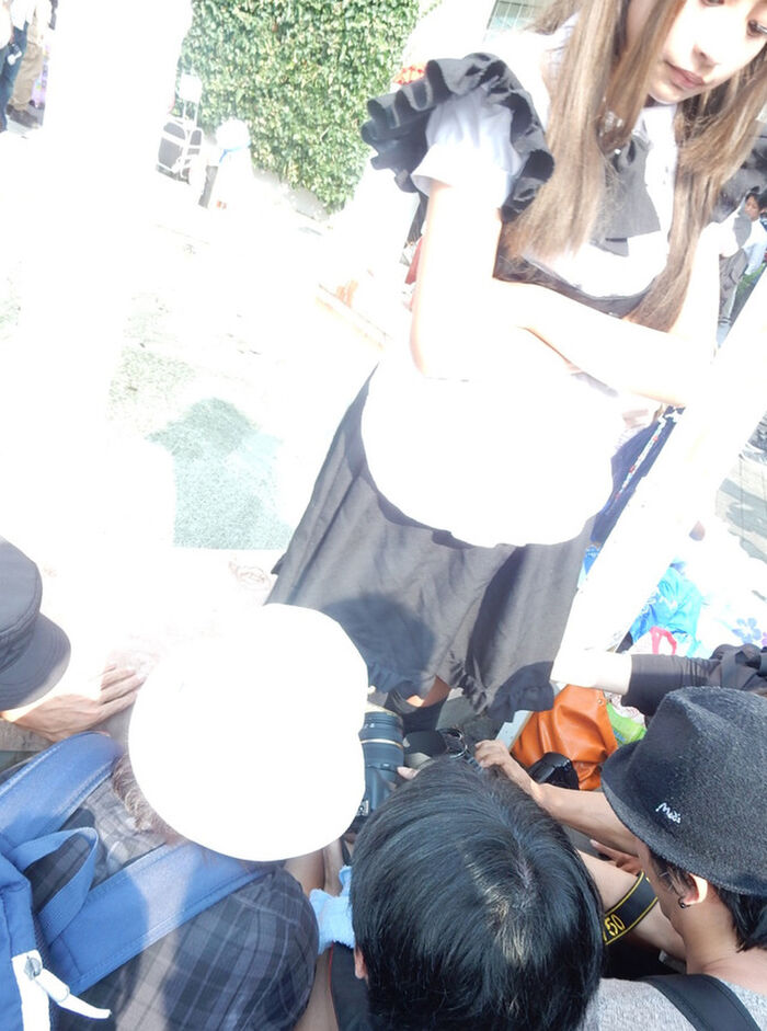 Kinky Kameko and others shoot the crotch of cosplayers w low angle erotic image summary! 37th image