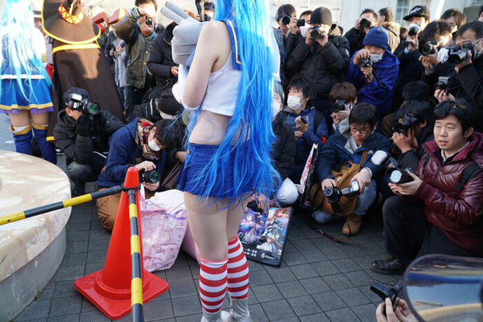Kinky Kameko and others shoot the crotch of cosplayers w low angle erotic image summary! 43th image