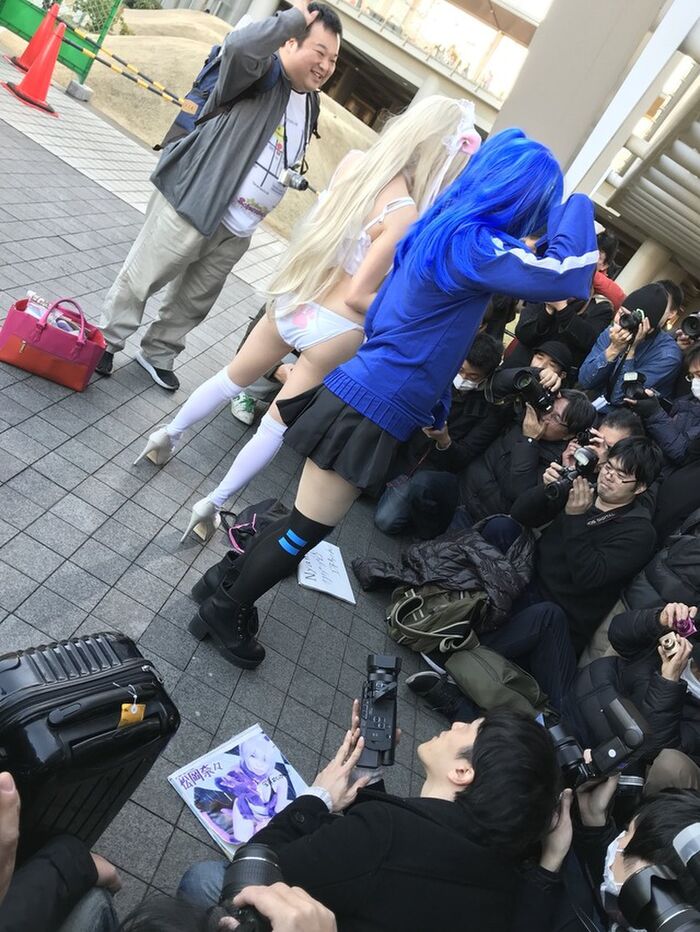 Kinky Kameko and others shoot the crotch of cosplayers w low angle erotic image summary! 45th image