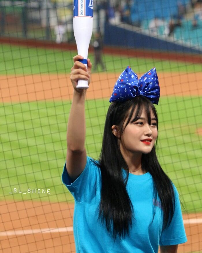 Goddess cheerleader infested in Korean professional baseball venue www maji love inevitable ... 36 sheets 7th image