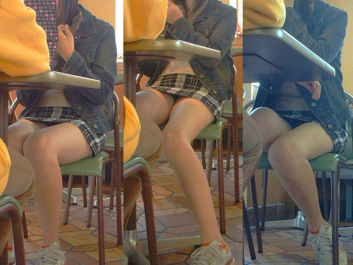 Panchira street shooting erotic image voyeur from under the table 150 sheets 75th image