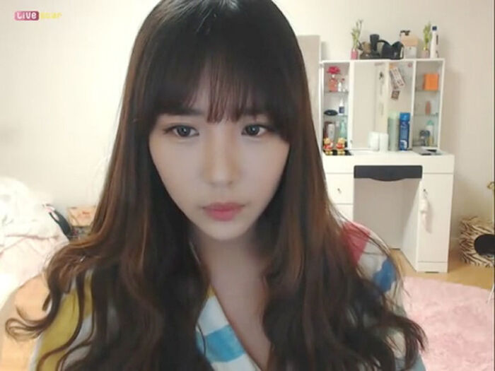 A transcendent beautiful girl is erotic distribution in Korean live chat www 16th image