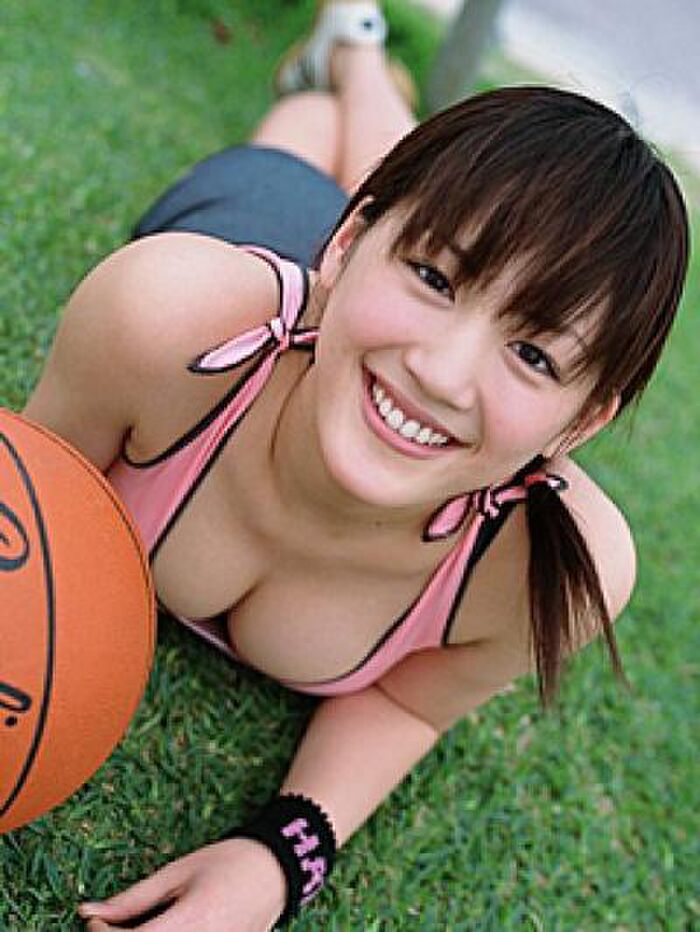 Haruka Ayase Boobs 8th image
