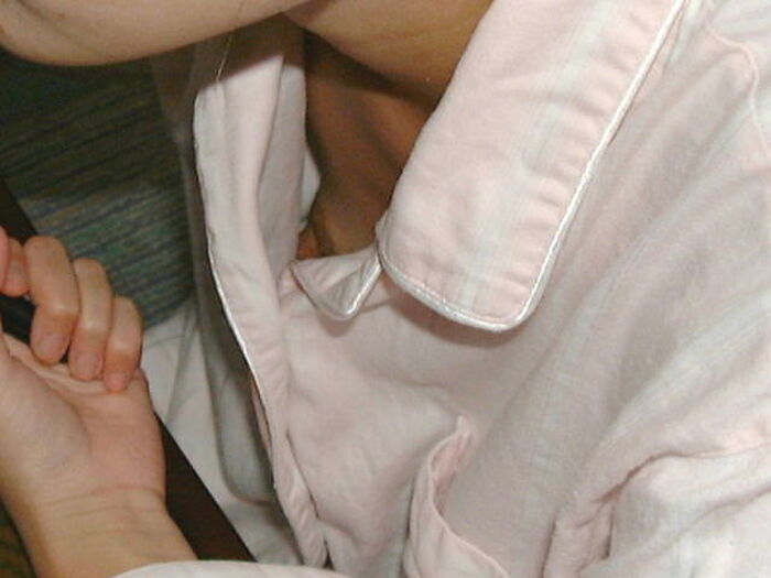 Domestic voyeur erotic image of the nipple of the chest chiller that I happened to see 14th image
